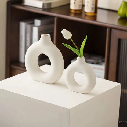 Creative Donut-Shaped Vase – Nordic Style Minimalist Decoration 