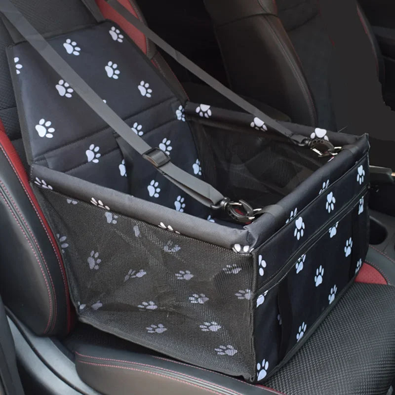 Double Thick Travel Mesh Hanging Bag – Waterproof Pet Car Seat Mat & Blanket Cavello & Co.