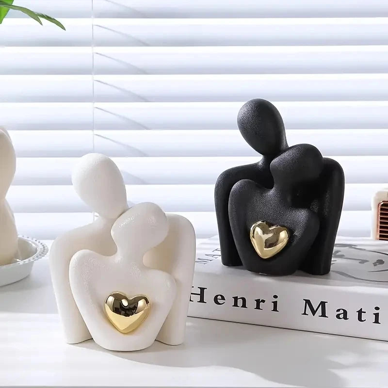 Romantic Love Embrace Statue – Couple Ornament Decoration (1Pc) 