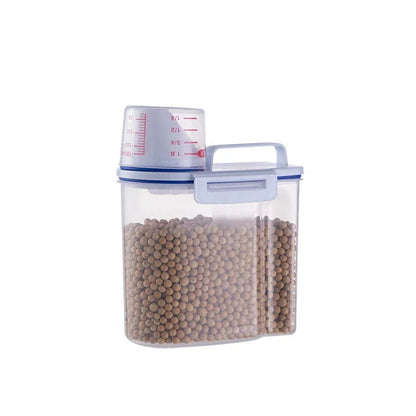 Dog & Cat Food Storage Pail – 1.5kg/2kg Plastic Container with Measuring Cup Cavello & Co.