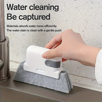 Universal Window Rail Cleaning Brush – Easy Gap & Frame Cleaner Cavello & Co.