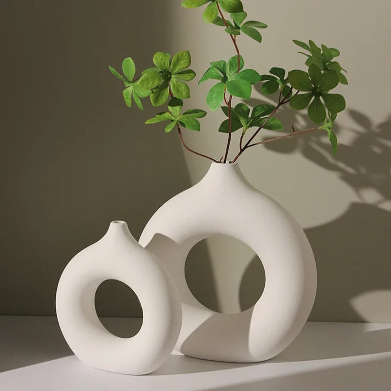Creative Donut-Shaped Vase – Nordic Style Minimalist Decoration 